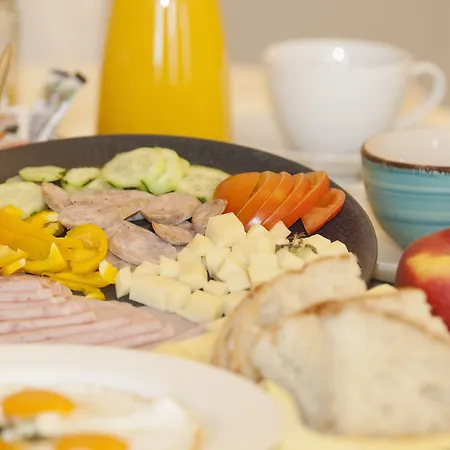 Celan 게스트하우스