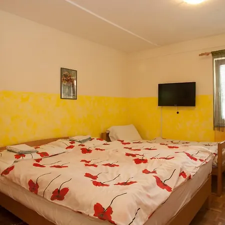 Affittacamere Celan 3*