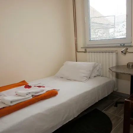 Celan 게스트하우스 Spodnja Hajdina