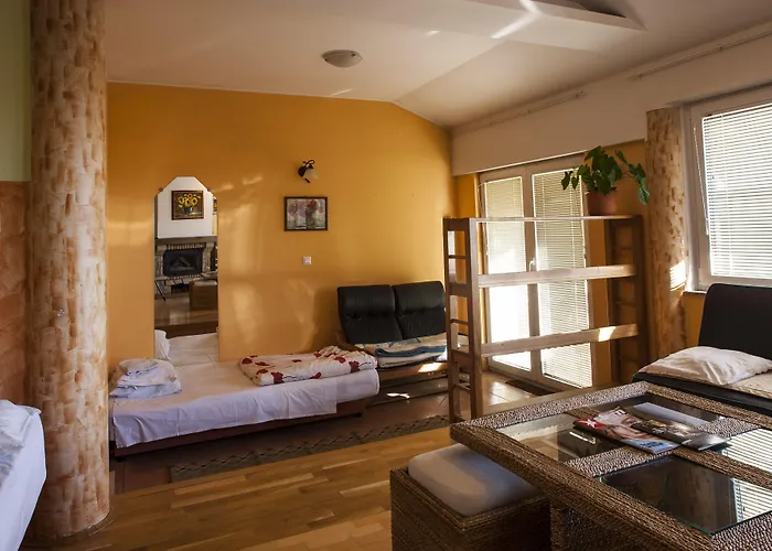 Celan 3* Spodnja Hajdina