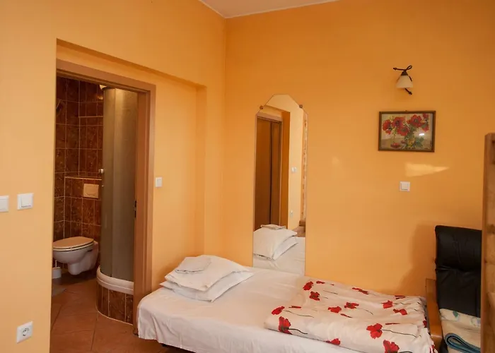 Celan 3* Spodnja Hajdina