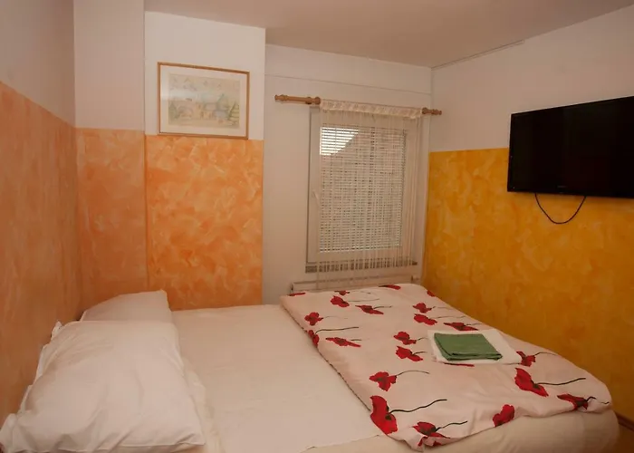 Celan 3* Spodnja Hajdina